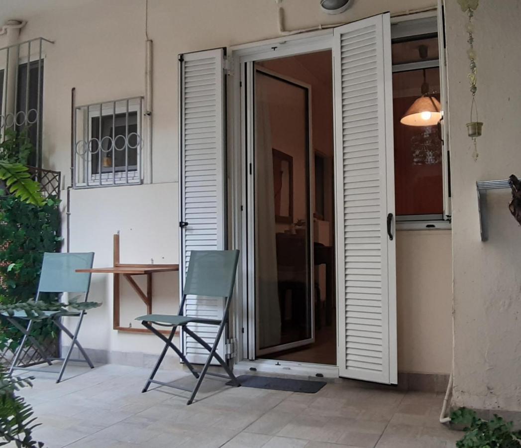 Cozy Studio 5Mins Walk From Acropolis Museum เอเธนส์ ภายนอก รูปภาพ